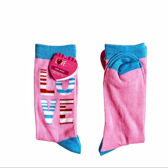 NWT Valentines Day Crew Socks - 2 Pairs - Picture 2 of 6